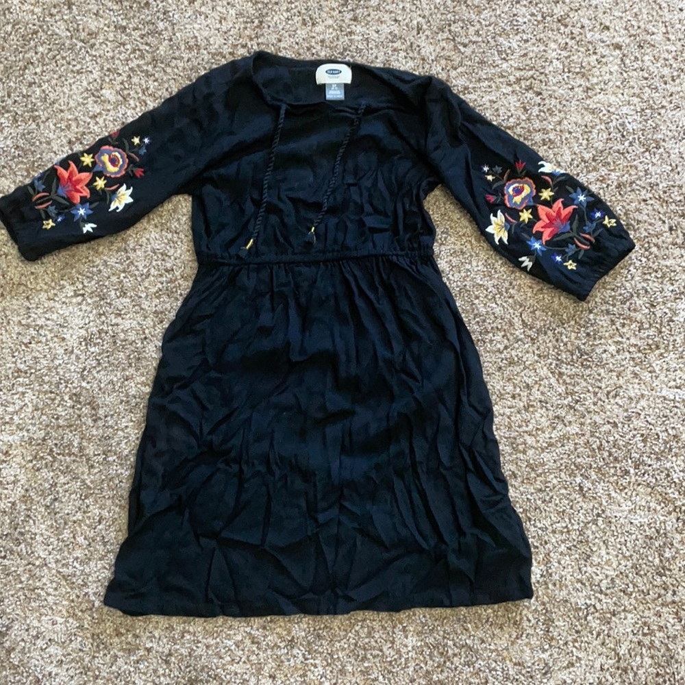 Beautiful sleeve stitched dress